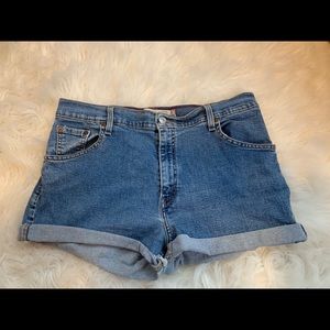 Levi’s denim shorts
